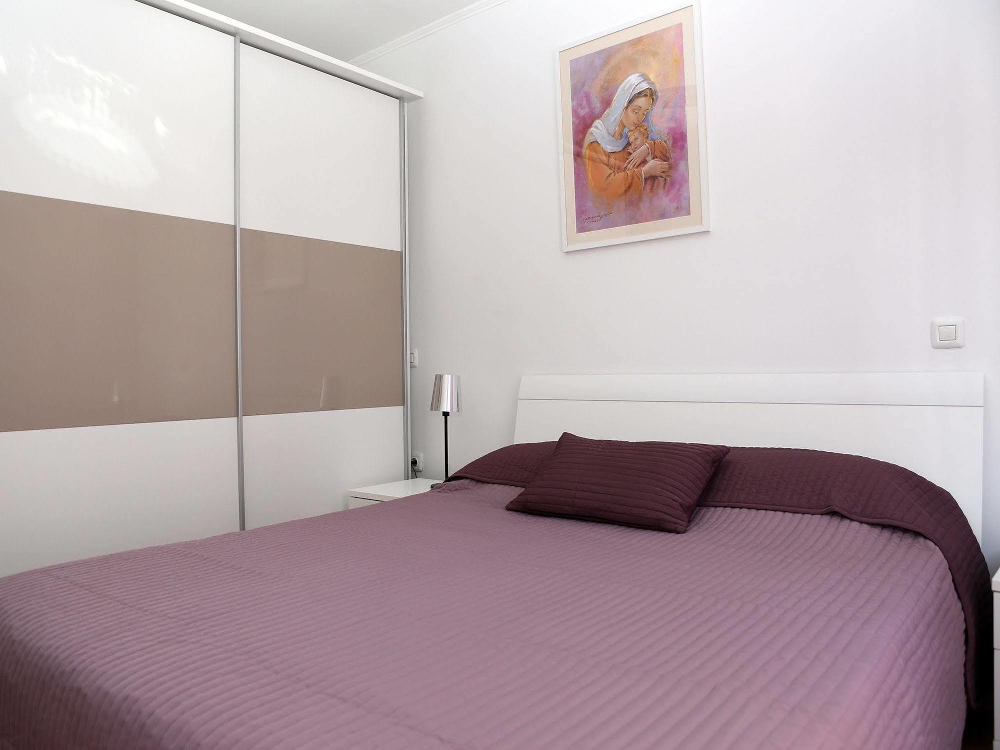 Hotel Galija Pula Bagian luar foto